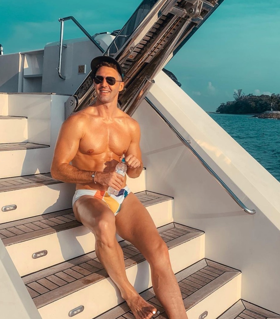 Last month Aussie footballer Josh Cavallo came out in an emotional video he called "Josh's Truth." Sent via social media, Cavallo said, "There's something personal that I need to share with everyone: I'm a footballer, and I am gay."⁠
⁠
This week Cavallo opened up about why he chose October 27 to come out, and the out ex-football star who inspired him to make the move in an interview with the Aussie newspaper The Herald Sun. (Note: story behind a paywall.)⁠
⁠
Choosing the 27th was not just a coincidence. "Cavallo wears the number 27 for the Adelaide Reds, and the 27th is his parents' wedding anniversary," the Daily Mail said. "Cavallo's treasured grandfather also died on the 27th a few years ago, making it a special number for the family."⁠
⁠
He added that it was a conversation with ex-football star, Britisher Thomas Beattie, that helped him be confident enough to come out. Beattie had offered Cavallo some advice via Instagram.⁠
⁠
Tap link in bio to continue on @EDGEmedianetwork⁠
???️‍?⁠
⁠
?: iamthomasbeattie / Instagram