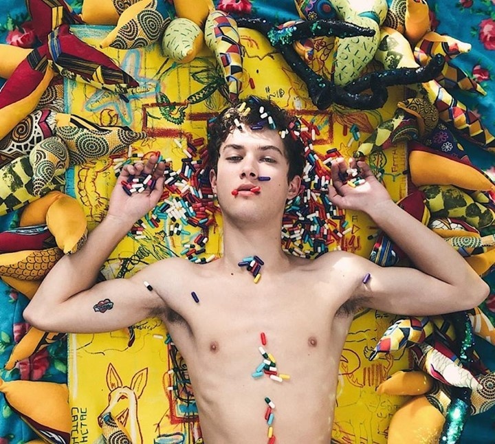 "Everyone is political, whether they choose to speak or be silent," says model and adult male performer Sean Ford, who addresses political issues & sexual perceptions in a recent essay. Tap link in bio to continue on @EDGEmedianetwork ?️‍???⁠
⁠
?: Sean Ford / Instagram