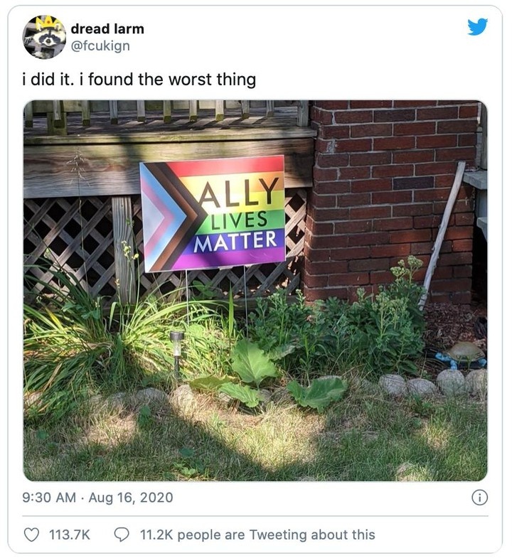During these tough times we all need a good laugh, and thankfully we have these 46 amazing and hilarious LGBTQ tweets to cheer us up. This week's best messages include reactions to the DNC, the Ellen DeGeneres controversy, Trump, Grindr messages, thirst traps and more! Tap link in bio to view on @EDGEmedianetwork ??️‍?