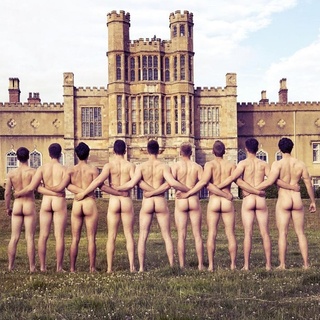 The Warwick Rowers are back with 2021 calendars. Tap link in bio to continue on @EDGEmedianetwork ???‍♂️?⁠
⁠
?: The Warwick Rowers / WorldWideRoar / Instagram