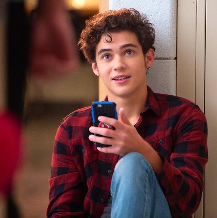 Actor-singer Joshua Bassett has confirmed he's queer after seemingly coming out in a previous interview last month. Speaking with GQ, the "High School: The Musical: The Series" star said he "wasn't joking" when, in a May interview with Clevver News, he commented that Harry Styles is "hot," adding that he is "very charming, too. Lots of things. I guess this is also my coming out video, I guess." The day after the interview, Bassett took to social media to open up about his sexuality: "My entire life people have told me my sexuality. People have shamed me for things they know nothing about." "I stood behind every word that I said," he told GQ of his post. "Even if there are consequences, I would much rather deal with consequences and live my truth than live in fear." When asked if he thinks young people still need to come out, Bassett said he is "anti—coming out in the sense that there's no need to." "There are plenty of letters in the alphabet... Why bother rushing to a conclusion?" he added. "Sometimes your letter changes, sometimes you try a different one, other times you realize you're not what you thought you were, or maybe you always knew." Tap link in bio to continue on @EDGEmedianetwork ???? (?: Joshua Bassett / Disney+)