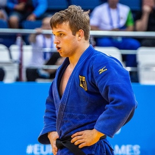 "Years of hard work, routine and training finally paid off for 26-year-old judoka Timo Cavelius," writes Instinct. "Returning to Stuttgart's German National Judo Championships for the third year in a row, the out athlete was able to pull off the big W against former champion Tim Gramkow. This accomplishment makes Cavelius the first out fighter in the Japanese martial arts discipline to hold the title." With the win and his success internationally, Cavelius has his sights set on qualifying for the 2024 Paris Olympics, he told Outsports. In a 2020 interview with the German magazine Spiegel, he said, " A well-known German tabloid actually wanted to do a big story about my sexuality — but because I can't tell a sad or shocking story about my coming out , they dropped the topic." Asked about his coming out process, Cavelius said: "I think I went through the same emotional process as other gay boys of that age. When I realized at the age of 13 that I was much more interested in other men than in women, I didn't admit it to myself for ages and thought it was just a phase. When I moved to the 'House of Athletes' in Munich at the age of 15 to concentrate on sports, I had the opportunity to meet up with boys for the first time in the big city. From then on, it was actually clear to me that I was gay. I was in my first relationship and started talking about it with friends and family as well. I actually accepted it as a normal part of me back then." But the 26-year old waited to come out until 2019, telling Spiegel that "(I)n sport, the topic was taboo for me for a long time. Not only because I had repeatedly read horror stories in the media about athletes coming out. In my team we were all pubescent boys who still wanted to prove their masculinity. Judo is also a very physical sport, after all you throw each other around and you're incredibly close in ground combat. I was afraid that the others would no longer take me seriously.⁠
⁠
Tap link in bio for more on @EDGEmedianetwork ⁠
?️‍???‍♂️❤️⁠
?: Timo Cavelius