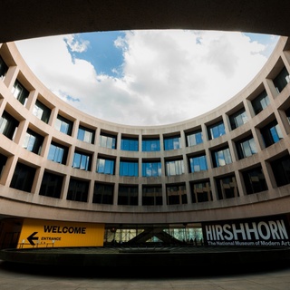 From the Hirshhorn to the recently renovated National Museum of Women in the Arts, fall is full of art and culture in DC. And don’t miss Theatre Week: Sept. 21 to Oct. 8! Link in bio for more! #ExperienceDC #sponsored @destinationDC