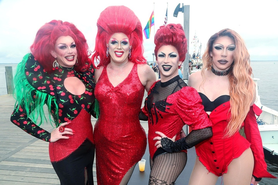 The annual 4th of July Fire Island Drag Invasion had to be rescheduled due to bad weather but once the divas arrived, the event didn't disappoint. Tap link in bio to view the pics on @EDGEmedianetwork ☀️?️?? (?: WilsonModels / @jwilson77)