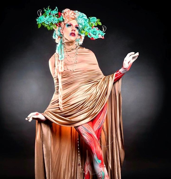 And then there were eight. This week, Ru tasked the queens with meta makeovers, pairing them under the advisement of psychic Char Margolis. All eggs were in the maxi challenge basket as contestants learned to sissy their competitors' walks, both in style and substance. Some had an out-of-body experience, while others were merely ghostly interpretations. While our usual "frayed" or "fab" assessment doesn't apply this week, we've decided to rate the looks as "RU-velation" for our favorite doppelgänger queens and "Regret" for those who might want to reconsider stepping into another queen's well-worn heels. Thankfully, Carol Burnett was not in the house this week as Utica crawled into Symone's stylish skin. Initially worried about "appropriating" her teammate, Utica, instead shed some of her own inhibitions, embracing Symone's powerful runway walk and, in turn, discovering another facet of her own style. Verdict: Ru-velation! Wearing a champagne-colored Martha Graham amoeba shawl, flower headdress and painted unitard, Symone fearlessly embraced Utica's quirky drag style. "I feel powerful but in a different way," said Symone of her contorted Utica-inspired runway walk. Verdict: Ru-velation! Let's take a deeper look! Tap link in bio to continue on @EDGEmedianetwork ?️‍???(?: Utica / Instagram / @queenutica / ?: @liamjamesphoto, @philolmstead, @a_kaun, ?️: Matthew Wexler / @wexlerwrites)