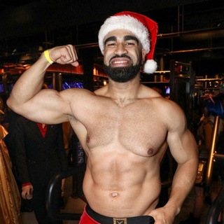 ??TOY DRIVE: Dec 2023 at @ubydavidbarton⁠
@itsdavidbarton and Susanne Bartsch held their annual toy drive and holiday party at Gym U in Chelsea with hosts including Marc Jacobs and Sandra Bernhard.⁠
⁠
❤️ & share, then tap our link in bio for more ⁠
? @EDGEmedianetwork⁠
?: @jwilson77