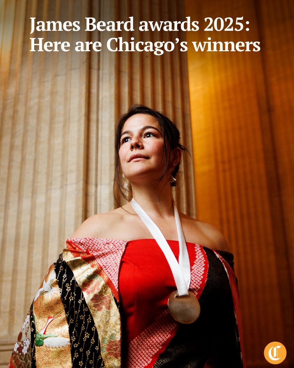 Kumiko and Noah Sandoval of Oriole were announced as 2025 James Beard Restaurant and Chef Awards winners at the Lyric Opera House in Chicago Monday evening, where the uncertainties of the country’s shifting immigration landscape hung heavy over the ceremonies.⁠
⁠
Julia Momosé, who accepted the Outstanding Bar award for Kumiko, spoke of her Japanese heritage, while a representative for Sandoval, who was unable to attend, read his pre-prepared comments, which ended with “(expletive) ICE.”⁠
⁠
Tap on our bio link to read more.⁠
⁠
-----⁠
⁠
Photo 1:⁠ Julia Momosé, creative director and mixologist at Kumiko in the West Loop, after winning outstanding bar at the 2025 James Beard Awards at the Lyric Opera House, June 16, 2025, in Chicago.⁠
⁠
Photo 2:⁠ Carmen Lemons, left, and Lynn Walker, of Lem’s Bar-B-Q, after winning the America’s Classics Award.⁠
⁠
Photo 3: Laura Gardner, of Local Style Chips.⁠
⁠
Photo 4: Rick and Deann Bayless.⁠
⁠
Photo 5: Mayor Brandon Johnson and his wife, Stacie Johnson.⁠
⁠
Photo 6: Thai Dang, left, and his wife Danielle Dang, of HaiSous Vietnamese Kitchen.⁠
⁠
Photo 7: Stephanie Izard, chef and owner of Girl & The Goat restaurant in the West Loop.⁠
⁠
?  Kayla Samoy, Ahmed Ali Akbar and Zareen Syed / Chicago Tribune⁠
?️ Armando L. Sanchez / Chicago Tribune / @mandophotos