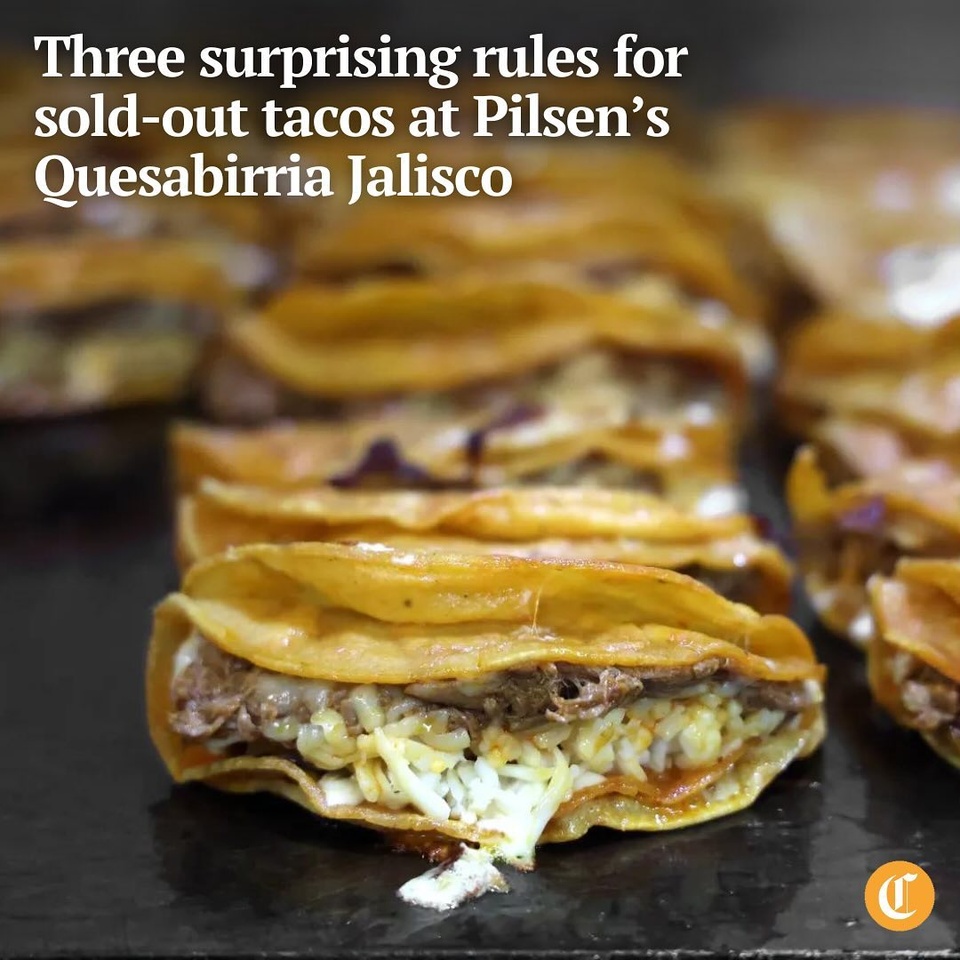Quesabirria Jalisco (@quesabirriajaliscotacos) in the Pilsen neighborhood serves a limited halal taco menu and frequently sells out before closing. Despite its limited hours, the shop has developed a loyal customer base of birria lovers, the religiously or culturally pork-avoidant and TikTok users.

Tap on our bio link to read more.

——

Photo 1: Tacos are prepared on the griddle at Quesabirria Jalisco.

Photo 2: Ventura Orozco takes an order at his restaurant on March 20, 2024.

Photo 3: A taco is dipped in consommé.

? Ahmed Ali Akbar / Chicago Tribune
? Terrence Antonio James / Chicago Tribune