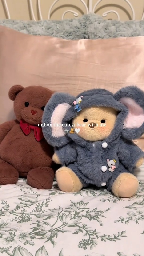 ?When you open Getahug box, you will get...
#getahug #teddybear #unbox #review #bearlover #toy #plushies #giftidea #bestgifts #fyp
