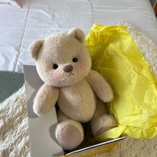 ?I’m thinking of a reason to go out!???
#Gethuag #pinkbeanieBilly #StylishTeddy #BeretAndBraces #TeddyFashion #Chic #CuteAndClassy #OffWeGo #bearlover #idea #teddybearchallenge #fun #FluffyFriends