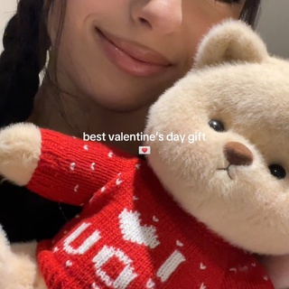 Did you receive your dream gift today? ?✨#fyp #goviral #couple #valentinesgiftideas #valentinesgift #teddybear