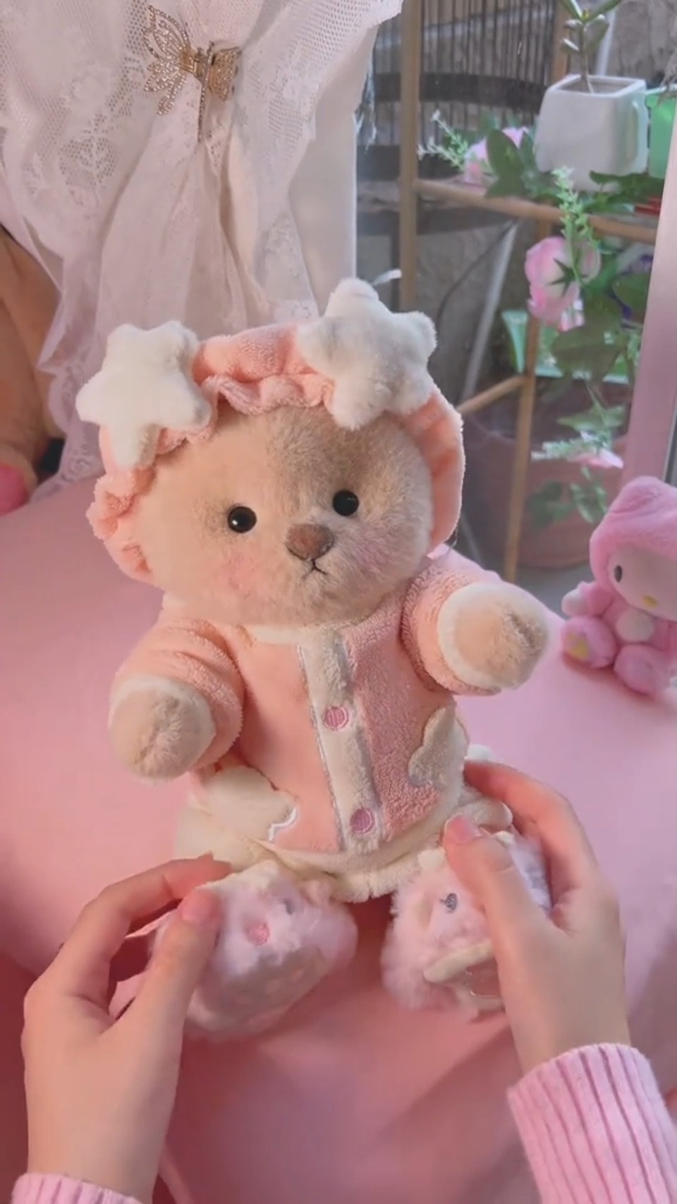 ??Love for dress-up has never faded with the passage of time!???
#getahug #getahugdressup #SoftGirlAesthetic #FairyCore #Barbie #PinkRoom #Dreamybear #dressup #havefun #CozyCorner #dressupVibes #AestheticRoom #Cutebear #pink #game