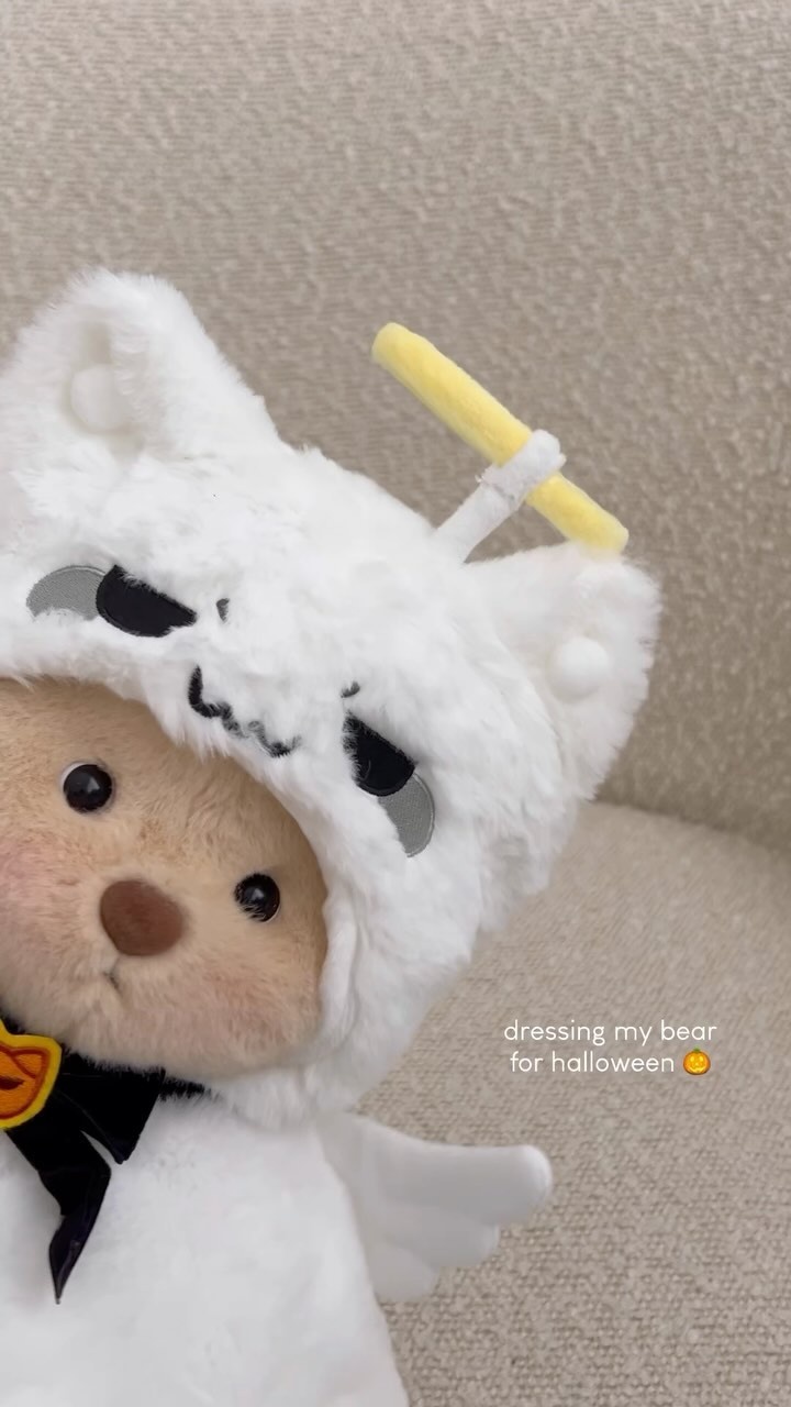 ??Have you prepared Billy’s Halloween clothes??️
#Getahugbear#bearlover##HalloweenBear#HalloweenTeddyBear#SpookyBear#TeddyBearCostume#HalloweenPlushie#TrickOrTreat#HalloweenDecor#Halloween2024#GhostCape