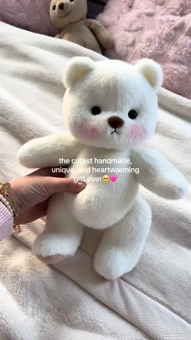Cozy room, sunshine, girl and me!????
#getahug #teddybear #girly #pink #girlyroom #cozyvibes #bedroom #pajamas #valentinesday #valentinesdaygift #lifestyle