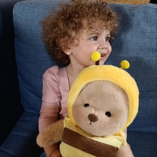 Every child's childhood wouldn't be complete without a cute little "buddy" ?✨ Do you remember your childhood "buddy"?❤??@carmenseby_ @liridona_karjagdiu #ChildhoodMemories #BearBuddy #HappyTimes #getahugco #kids #bee #bear #toy