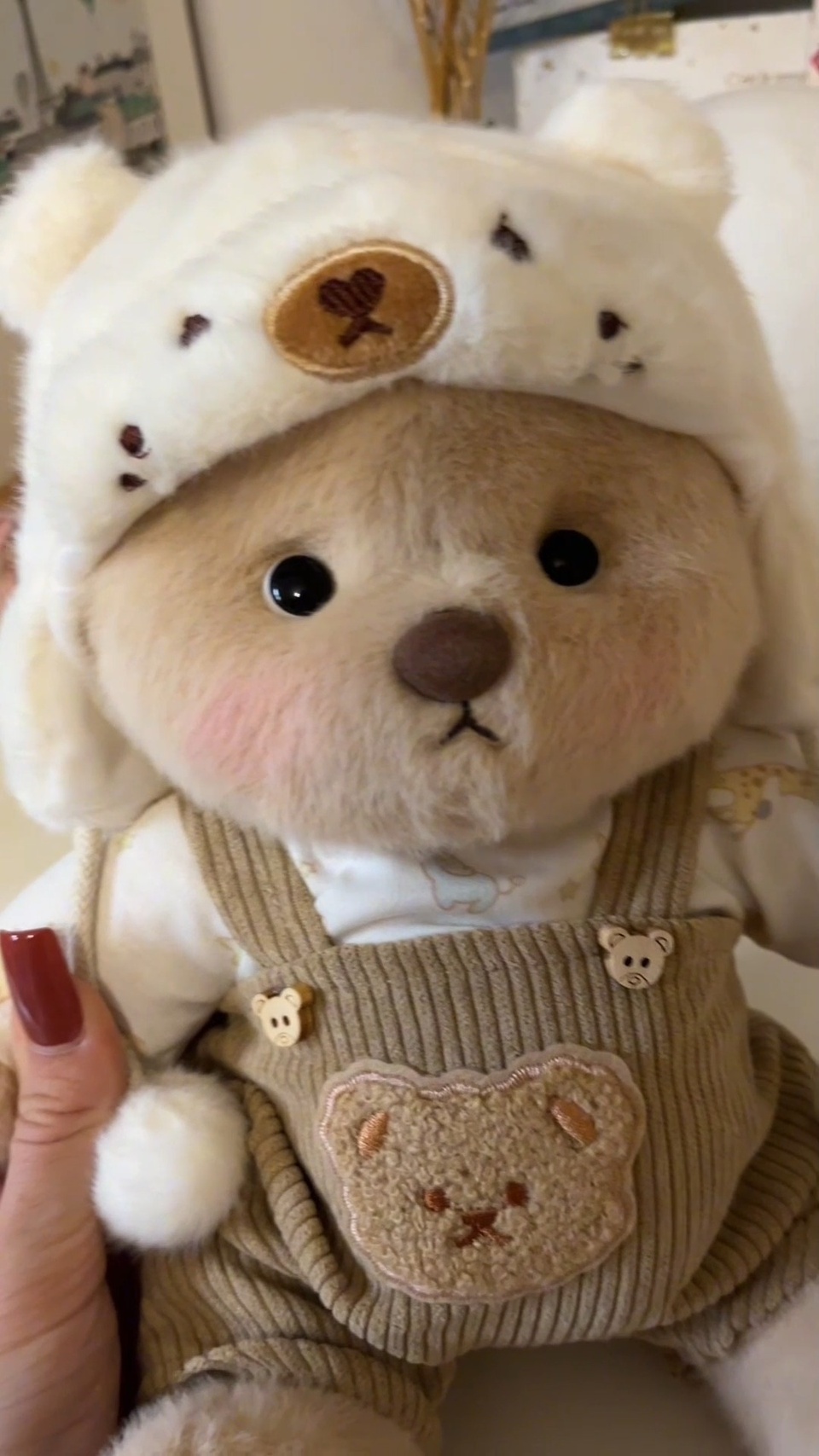 ??I will appear in every sweet dream~?
#coquettecore #justgirlythings #pinterestgirl #handmade #dressup #plushie #plushiecollector #plushies #teddybear #bearlove