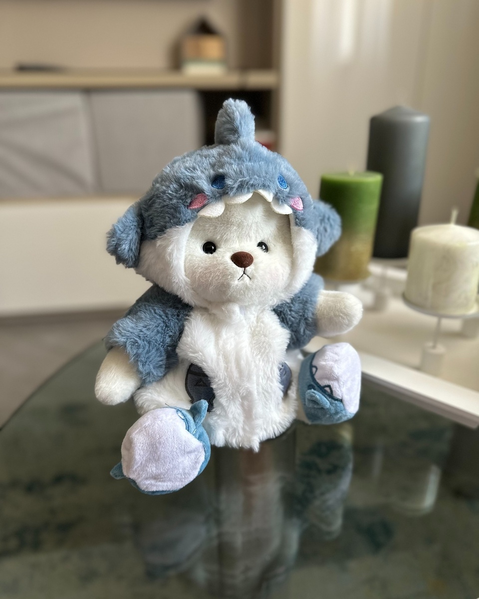 ??How about my blue coat looking???
#Getahug #getahugbear #tedybear #winter #bearlover #sharkcoat #love #cute #fluffy #dailyvlog #giftidea #collection