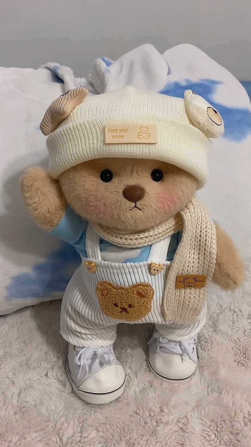 ?Cool boy today!?I want a new pair of shoes:)?
#getahug #kawaii #justgirlythings #pinterestgirl #photooftheday #kawaiilover #kawaiicute #kawaiiofthe #cuteaest #kawaiifashion #kawaiishop #cuteaesthetic #kawaiiroom #bearplush #plushies #bear #teddybear #bearlove
#plushie #soft #toy #plushiecollector #plushiephotography #photography #plushies