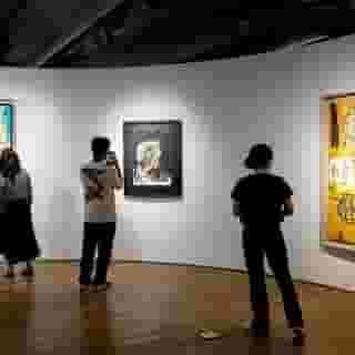 ⠀
Christie's X Hyundai Card 특별 전시
<Heads On: Basquiat & Warhol>
그 뜨거웠던 현장으로 초대합니다?

1991년 이후 30여 년 만에 서울에서 열린
20세기 현대미술 두 거장의 만남

바스키아 & 워홀의 작품 세계를
집약적으로 확인할 수 있는 대표 작품들을 통해
다양한 세대의 관람객들에게 영감을 주었던 시간✨

?지금 DIVE앱에서 '바스키아와 워홀이 다시 만난 세계' 콘텐츠를 확인해 보세요.

#현대카드스토리지 #HyundaiCardStorage
#스토리지 #Storage #Christies
#Headson #Basquiat #Warhol

#현대카드DIVE #현대카드다이브
#현대카드 #HyundaiCard