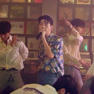 이제부터 파라다이스로 데려가 줄게요?
-
MC 윤도까지 매료시킨 흥부자 에릭남의 Paradise?
가슴 뻥 뚫리는 라이브 무대와 귀여운 막춤까지!
지금 바로 공개합니다?
-
팬들이 직접 만드는 Well-made 랜선 라이브
Fan-made LIVE 시즌 ✌
-
✔풀버전 영상 감상 방법 :
1) DIVE 앱 '에릭남 LIVE PLAY ▶' 검색?
2) 유튜브에서 '현대카드 DIVE' 검색?
* 이벤트 당첨자도 해당 콘텐츠 하단에서 확인 가능! ?
-
08. 20(목) Melon 앱에서 진행되는
에릭남 팬메이드 라이브 감상평 이벤트도 놓치지 마세요?
-
?프로필의 링크를 통해 DIVE 앱을 다운 받을 수 있습니다.
-
#팬메이드라이브 #에릭남 #EricNam
-
#현대카드DIVE #현대카드다이브
#현대카드 #hyundaiCard