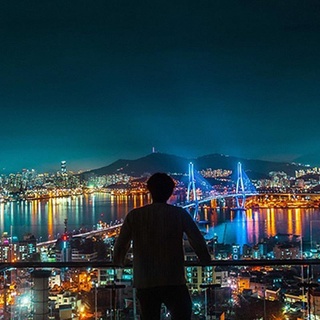 다시 떠나게 될 그 날을 기다리며 담아보는 
부산 여행 버킷리스트 총 정리?
-
여행 기분 느끼고픈 DIVER를 위해 준비했어요
프립표 부산 여행 버킷 리스트
-
식상한 사진은 그만!
프립이 추천하는 인생샷 맛집에서 
생생한 현장감까지 함께 담아봐요 ?
-
요트 투어로 부산 명소를 한눈에 담고, 
‘원도심 어반스케치 투어’부터 케이블카, 
직접 나만의 머그컵을 만들어보는 클래스까지 ?
-
언젠가 자유롭게 여행할 날을 위한 부산여행 버킷 리스트!
DIVE 앱 '부산 여행 新 버킷 리스트'에서 확인해 보세요?
-
?프로필의 링크를 통해 DIVE 앱을 다운 받을 수 있습니다.
-
Image by 프립 호스트 ‘밝히는 사람들’ (@saramdle888)
-
@frip_korea
_
#프립 #Frip
-
#현대카드DIVE #현대카드다이브
#현대카드 #HyundaiCard