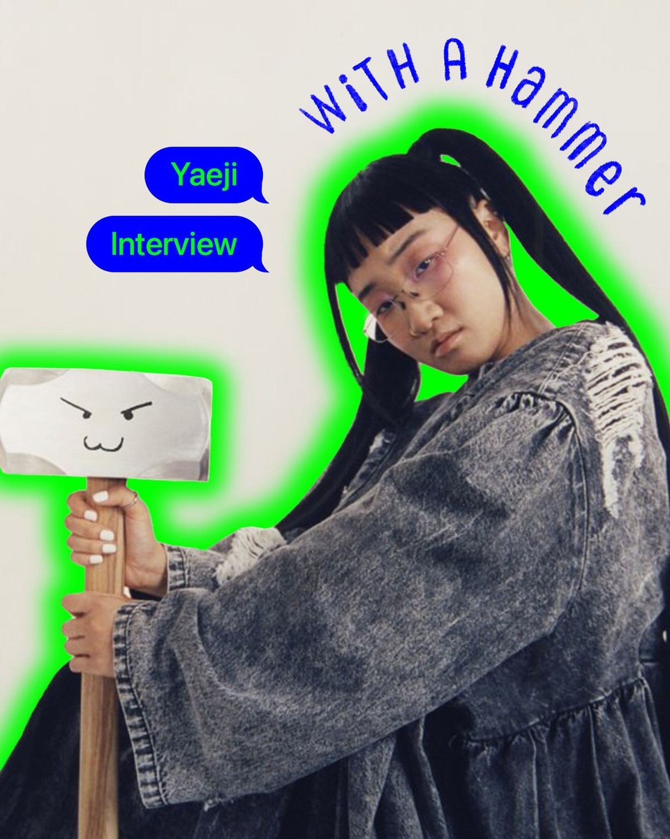 ⠀
2023 코첼라 라인업으로 전 세계에 존재감을 알린
예지(@kraejiyaeji)의 인터뷰 소개드려요!??

Q. 이번 앨범은 사회적 억압으로 인한 분노와 극복 과정을 담고 있다고 들었어요.
A. 서울과 미국을 오가면서 차별과 억압은 다양한 형태로 나타난다는 것을 알게 되었습니다. 특히 팬데믹 기간 동안 앨범을 만들면서 많은 분노를 느꼈는데, 다행히 앨범을 완성한 지금은 사랑이라는 감정만 남았어요.

Q. 앨범 커버와 뮤직비디오에 등장하는 망치 캐릭터는 어떻게 구상하게 되었나요?
A. ‘해머 리(Hammer Lee)’는 한국의 ‘스트레스방’에서 착안했어요. 감시 카메라가 지켜보는 가운데 안전 장비를 착용하고 물건을 부수는 것이 신선한 스트레스 해소 방법 같다는 생각이 들었죠.

Q. 작곡 외 다양한 작업도 직접 하신다고 들었는데, 이번 앨범에서 비주얼적으로 표현하고 싶었던 것은 무엇인가요?
A. 판타지를 보여 주고 싶었어요. 마법 소녀들이 등장하는 애니메이션처럼요. 판타지는 우리가 배우고 꿈꾸게 만드는 것 같아요.

사회의 부조리에 당당하게 맞서는 예지의 인터뷰, 아직 안 읽어보신 분들은 어서 DIVE로 ??‍♂️?

?지금 DIVE 앱에서 '예측 불허 글로벌 아티스트' 콘텐츠를 확인해 보세요.

✅DIVE 앱에서 매일 업데이트되는 컬처 콘텐츠를 만나보세요!

#현대카드DIVE #현대카드다이브
#현대카드 #HyundaiCard