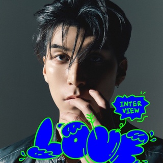 ⠀
4년 전 분홍빛 사랑을 노래 하던 콜드(@wavycolde)의 신보 ?

? 콜드와 나눈 사랑에 관한 짧은 대화를 함께 들여다보자!

Q.＜Love Part 1＞과 이번 앨범이 어떻게 연결되는지, 왜 4년의 제작 과정이 필요했는지도 궁금해요.
A. 앨범 재킷의 아트워크 색채가 변한 것처럼 시간이 흘러감에 따라 사랑을 보여주는 색이 달라졌고, 이전과는 다른 방향에서 깊이가 생겼어요. 그게 두 앨범의 연결점이자 차이점이라고 생각해요. 두 앨범은 모두 ‘사랑’을 이야기하지만, 사랑의 색과 방향이 다르죠. 두 번째 파트를 4년 만에 발표한 것은, 앨범을 만드는 데 시간이 지날수록 축적되는 사랑에 대한 제 생각과 감정이 필요했기 때문이에요.
 
Q. RM, 이찬혁, 백현까지 피처링으로 참여한 아티스트들의 면면이 대단해요. 이들과 함께 작업하게 된 계기가 궁금하네요.
A. 여러 가지 이유가 있지만 그중 하나만 얘기하면, RM∙이찬혁∙백현은 제가 너무나 사랑하는 목소리를 지니고 있어요. 이 앨범을 통해 전달하고자 했던 텍스처를 표현하기 위해 꼭 함께하고 싶었죠.
 
Q. 음악 외에 영향을 받는 요소는 무엇인가요? 패션, 영화, 미술 등 어느 분야의 이슈에 관심을 갖고 있나요?
A. 말씀하신 것 모두 제게 큰 영향을 줍니다. 특히 영화는 음악보다 더 확장된 매체로, 음악∙패션∙미술∙ 공간 등 모든 요소가 어우러지는 종합 예술이다 보니 영화에서 다양한 영감과 영향을 받는 편이에요.

? 푸르게 바랜 콜드의 두 번째 사랑 노래가 궁금하다면?

?지금 DIVE 앱에서 '우리 사랑 푸르게 푸르게' 콘텐츠를 확인해 보세요.

✅DIVE 앱에서 매일 업데이트되는 컬처 콘텐츠를 만나보세요!

#현대카드DIVE #현대카드다이브
#현대카드 #HyundaiCard