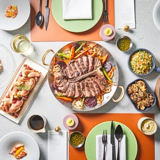 선선한 가을바람 따라 들려오는 맛있는 소식?
그린하우스 유로피언 신메뉴 출시

가을배의 달콤함과 호두의 고소함이 어우러진 샐러드
느타리, 양송이 등 가을 버섯과 채소를 더한
풍미 가득한 한우++ 티본 스테이크?
가을에 더 달콤해지는 무화과 파이까지

가을에 가장 맛있는 제철 식재료로
계절의 맛을 담은 그린하우스 신메뉴를 만나보세요.

?자세한 내용과 예약은 DIVE앱 '가을을 닮은 테이블' 콘텐츠를 확인해 보세요.

✅DIVE 앱만 있으면 현대카드 라이브러리 주중 입장 가능!

#CookingLibrary #현대카드쿠킹라이브러리
#그린하우스 #Greenhouse

#현대카드DIVE #현대카드다이브
#현대카드 #HyundaiCard
