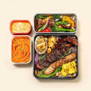 기다리지 마세요, TO GO하세요✨

재료 본연의 맛을 살린 쿠킹 라이브러리 델리 메뉴들을
이젠 배민 포장 서비스을 통해 만나보세요! 

매일 아침 도정한 쌀로 갓지은 고슬고슬한 밥 위에
닭고기 구이와 연어구이를 올린 ‘도시락 2종’부터,
고메 버터의 풍미가 어우러진 ‘트러플 잠봉뵈르 샌드위치’?

치즈 5종과 샤퀴테리, 채소를 곁들인 ‘치즈플래터 박스’와
그릴드 비프, 폭립, 소시지, 전복을 담은 ‘BBQ 박스’로
집에서도 간편하게 즐길 수 있는 바베큐 파티?

그리고 이 모든 메뉴를 ‘현대카드 X 배달의민족 eco 용기’에!

?클래스가 남다른 도시락을 만나고 싶다면??

? @hyundaicard_dive 프로필 링크를 통해 ‘배민 안에 델리 있네’ 콘텐츠를 확인해 보세요.

#CookingLibrary #현대카드쿠킹라이브러리
#델리 #도시락 #도시락맛집

#현대카드X배달의민족eco용기
