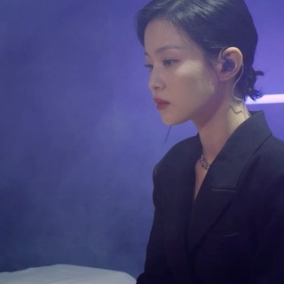 이하이의 숨소리까지 가깝게 들리는 ’홀로’ #무반주 버전
-
"요즘 너무 힘든데 하이님 목소리로 위로 받고 싶어요" 
위로가 필요한 팬들을 위해 온전히 자신의 목소리만으로 마음을 전하는 이하이 ?
그 어느무대보다 진솔한 이하이의 무반주 홀로 영상을 지금 공개합니다!
-
팬들이 직접 만드는 Well-made 랜선 LIVE?
Fan-made LIVE 시즌✌
-
✔풀버전 영상 감상 방법 : 
1) DIVE 앱 '이하이 LIVE PLAY' 검색 ?
2) 유튜브에서 ‘현대카드 DIVE’ 검색 ?
* 이벤트 당첨자도 해당 콘텐츠 하단에서 확인 가능! ?
-
08. 13(목) 멜론 앱에서 진행되는 이하이 팬메이드 라이브 감상평 이벤트도 놓치기 말기!
-
? 프로필의 링크를 통해 DIVE 앱을 다운 받을 수 있습니다.
-
#팬메이드라이브 #이하이 #LeeHi #홀로
-
#현대카드DIVE #현대카드다이브
#현대카드 #HyundaiCard