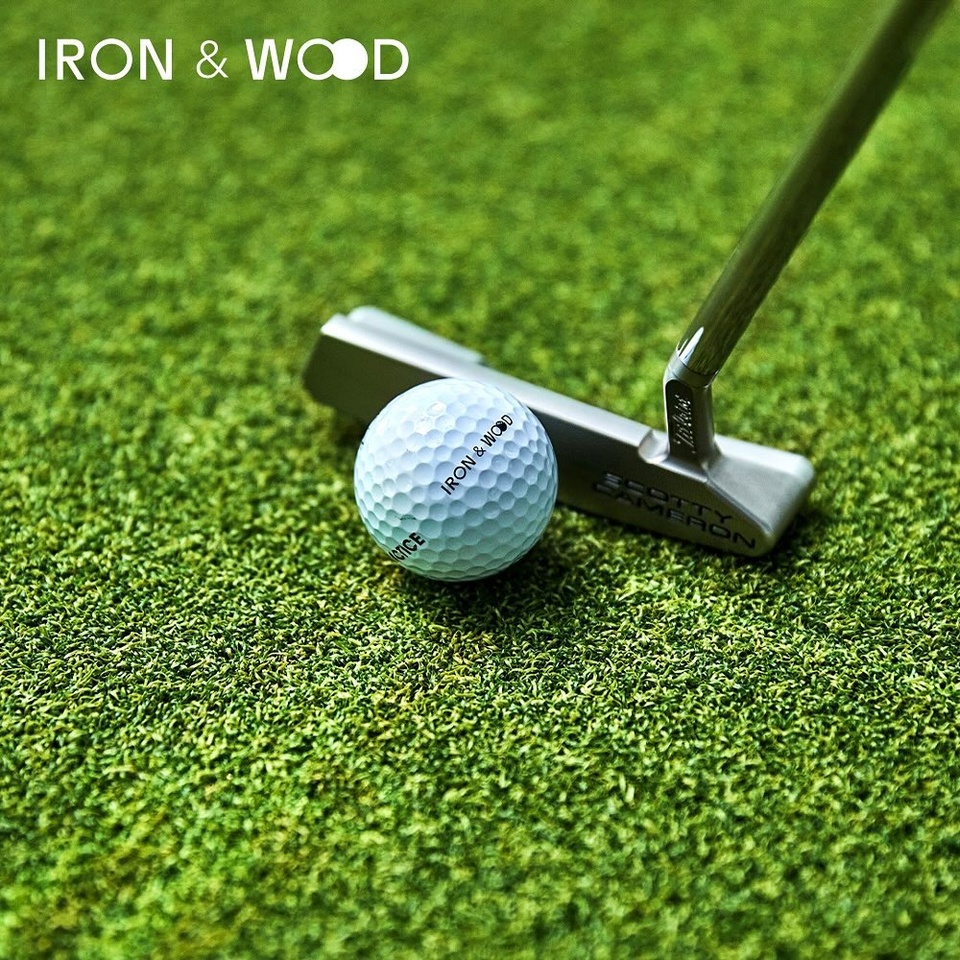 ⠀
비거리보다 숏게임이 중요한 이유!?️‍♀️

올 가을, 푸른 하늘 아래 인생 스코어를 위한
IRON & WOOD 숏게임 집중 레슨을 주목해 보세요!

최첨단 시뮬레이터가 설치된 프라이빗 스튜디오
펏뷰에서 진행되는 원포인트 레슨으로
더욱 완벽해질 당신의 골프 퍼포먼스⛳

숏게임을 완전 정복할 체계적인 프로그램
현대카드 IRON & WOOD에서 만나보세요

? 프로필 링크를 통해 ‘숏 게임 비밀 노트’ 콘텐츠를 확인해 보세요.
 
[프로그램 1]
• 구성: 실내 레슨 50분 x 2회
- (30분) 펏뷰를 이용한 퍼터 레슨
- (20분) 스튜디오 레슨
- (30분) 개인 연습 시간 특별 제공
 
[프로그램 2]
• 구성: 실내 레슨 50분 x 2회
- (50분) 펏뷰를 이용한 퍼터 레슨
- (30분) 개인 연습 시간 특별 제공
 
• 대상 Pro / 가격 (VAT포함)
- 홍진주 Pro / 50만원
- 최건우 Pro / 48만원
- 이안나 Pro / 34만원
- 박병주 Pro / 34만원
- 정경록 Pro / 30만원
 
• 기간
- 예약 기간: 2023. 10. 20 ~ 2023. 11. 03
- 레슨 기간: 2023. 10. 20 ~ 2023. 11. 10
 
• 예약 방법
- IRON & WOOD 리셉션(02-6951-5590)을 통한 예약
 
• 프로그램 유의사항
- 프로별 선착순 마감 시 조기 종료
- 상기 프로모션은 당사 사정에 의해 변경 또는 중단 가능
 
[IRON & WOOD]
• 주소: 강남구 도산대로45길 18-10 아이언앤우드
• 운영시간: 월~금요일 낮 12시~오후 9시, 토요일 낮 12시~오후 6시
(매주 일요일, 공휴일 휴관)
• 대상카드: the Black, the Purple, the Red, the Green, the Pink, 현대카드 MX Black, 대한항공카드 150·the First, GENESIS CARD, American Express® Cards by Hyundai Card, 넥슨 현대카드 UNLIMITED, 미래에셋 현대카드 Gold·Diamond기 소지 회원 (개인카드 및 기명 법인카드 포함)
* GOOD FRIENDSHIP 회원은 기 소지 중인 현대카드로 예약 및 결제 가능 (~23년 12월 31일까지)
* 현대카드 프리미엄 회원 전용
* 자세한 내용은 현대카드 DIVE 앱을 통해 확인해 보세요.
• 문의: 02-6951-5590
 
#아이언앤우드 #클럽피팅 #피팅
#골프레슨 #실내레슨 #프로골퍼 #레슨프로
#현대카드 #HyundaiCard

[유의사항]
> 상환능력에 비해 신용카드 이용금액이 과도할 경우, 귀하의 개인신용평점이 하락할 수 있습니다.
> 개인신용평점 하락 시 금융거래와 관련된 불이익이 발생할 수 있습니다.
> 일정기간 원리금을 연체할 경우, 모든 원리금을 변제할 의무가 발생할 수 있습니다.
- 신용카드 발급이 부적정한 경우(연체금 보유,개인신용평점 낮음 등) 카드 발급이 제한될 수 있습니다.
- 카드 이용대금과 이에 수반되는 모든 수수료를 지정된 대금 결제일에 상환합니다.
- 금융소비자는 금융소비자보호법 제19조 제1항에 따라 해당 상품 또는 서비스에 대하여 설명을 받을 권리가 있습니다.
- 자세한 내용 및 이용 조건은 카드 신청 전 현대카드 홈페이지 및 상품설명서, 약관 참고
- 준법감시심의필 제 231016-005호 (2023.10.16 ~ 2024.10.15)