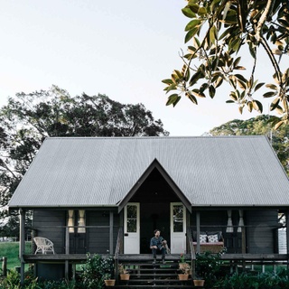 These 21 beautiful holiday homes will make you want to explore all new pockets of regional Australia.

Have you stayed at any of these gorgeous spots?

Tap the link in bio to read the full story.

#regionalholiday #holidayhome #airbnb #uniquestays