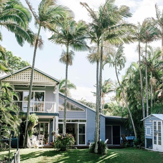Christmas at their Peregian Beach home is a much-anticipated event for the Rasura family, involving many traditions and tropes. "It's always so lovely and so loud with lots of children running about," owner Katie, 38, says.⁠
⁠
Tucked behind a dune and surrounded by pandanus, banksia and paperbark trees, and only a short stroll to the beach, their home is the perfect setting for an intrinsically Australian Christmas - lazy, long lunch and all.⁠
⁠
Step inside via the link in bio.⁠
⁠
Photography: @hannahpuechmarin⁠
Styling: Cheryl Carr⁠
Words: @clairemactaggart⁠
⁠
#peregianbeach #beachhouse #hamptonsstyle #outdoorshower #coastalstyle