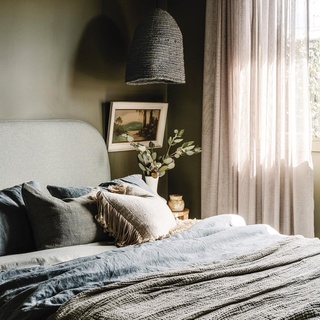 Landscape designer Kathleen Murphy is keeping fond childhood memories alive with this luxurious coastal holiday stay designed to safeguard the future. "I'm planting a tree for each person who stays" she says.⁠
⁠
Located just 10 metres from the beach, the late 1960s 'Inlet House' has been beautifully brought up to date, a sense of sophistication running throughout. We can't think of a better spot for some R&R.⁠
⁠
Step inside via the link in bio.⁠
⁠
Photography: @marniehawson⁠
Styling: @bellebrightproject⁠
Words: @penny.carroll⁠
Location: @inlet_house⁠
⁠
#inverlochvic #airbnb #coastalhome #holidayhome #beachhouse