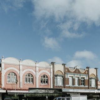 In November last year, Glen Innes and its surrounding villages and national parks were hit hard by the catastrophic #bushfires that tore through the NSW Northern Tablelands. Tragically, three lives, 70 homes and the local school in #Wytaliba were lost, leaving the community devastated.⁠
⁠
Now that the fires have passed and #GlenInnes and surrounding areas are safe to return to, we urge you to visit and support this unique regional town as the residents rebuild.⁠
⁠
Tap the link in our bio for a long list of places to visit, stay, eat and shop at. ⁠
⁠
#spendwiththem #rebuildourtowns #buyfromthebush #visitnsw