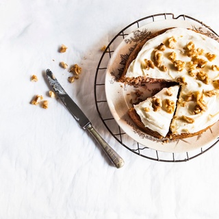 When food blogger @los_kitchen decided to enter the baking competition at the 131st Boorowa Show this year, she knew exactly what to make: Grandma Betty's carrot and pineapple cake.⁠
⁠
Much to her surprise and delight, it won first prize in the heritage #cake division! ⁠
⁠
As "a firm believer in keeping the old family recipes from past generations alive", Lo has shared the recipe with us! Find it via the link in our bio. ⁠
⁠
Photography & styling: @chinasquirrel⁠
⁠
#carrotcake #baking #heirloomrecipe⁠
⁠
