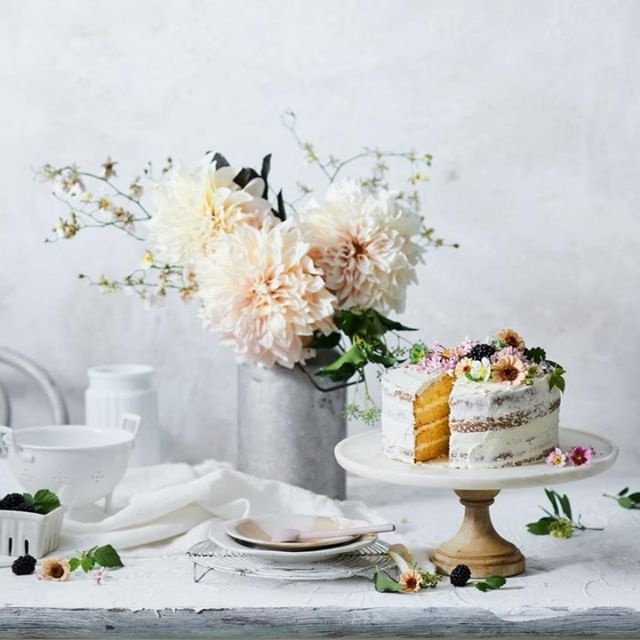 The new Country Style Heirloom Cookbook makes a great Mother's Day gift. It's filled with precious family recipes that once belonged to beloved mothers and grandmothers, and heartwarming stories of country cooks from around Australia. You'll find recipes for this simple butter cake, an award-winning date loaf and a one-bowl family chocolate cake, as well as biscuits, puddings and seasonal specialties. On sale now at supermarkets, newsagents and online - click on the link in our bio for details. Photography Rob Shaw Styling @vivienwalshstylist Food preparation @foodbydixie