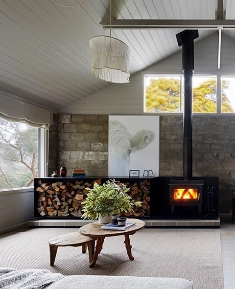 "The minute I walked onto the property, I thought 'this place is special'," says the owner of this 14-hectare property on Victoria's Mornington Peninsula. ⁠
⁠
An old milking shed on the site had been transformed into a home in the 1990s, but when the new owners came in, they knew it needed modernising and an updated layout.⁠
⁠
Enlisting the help of architecture and design firm Rachcoff Vella, the family transformed the home into a cosy weekender. Tap the link in our bio to see the finished product.⁠
⁠
⁠
Photography:  @tatjanaplitt⁠
⁠
⁠
#homeconversion #farmhouse #renovation #restoration