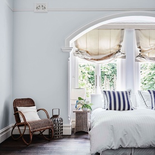 Built in the 1920s, this stately Binalong homestead (known as Mylora) is brimming with history and character, an aspect that only served to allure now owners Emma and Angus Graham.⁠
⁠
"It's made me fall in love with it even more," 36-year-old Emma explains. "The number of people I've met who have spoken of the fabulous parties held by the Garry family is just incredible. I feel very lucky to live here."⁠
⁠
Take a tour of the historic property via the link in bio.⁠
⁠
Photography: @lisacohenphoto⁠
Styling: @becksimonstylist⁠
⁠
#historichome #homestead #countryhomestead #countrybedroom #bedroomdesign
