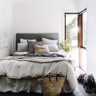 When Jayne and Darren Stewardson purchased this 1970s log house in 2015, it was cramped and had a confusing layout and an awkward side entry.⁠
⁠
Luckily, the home's entire structure was supported by the exterior walls, allowing the pair to completely re-jig the floorplan. ⁠
⁠
They compromised space in the bedrooms to prioritise the creation of a spacious, open-plan living room and kitchen.⁠
⁠
Tap the link in our profile to see how it all turned out.⁠
⁠
Photography: @marniehawson⁠
Styling: @bellebrightproject⁠
⁠
#renovationproject #renovationideas #bedroomstyle #bedroomdesigns