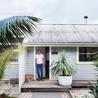 Although this former dairy-turned-mango farm in the #ByronBay hinterland featured a new, architect-designed house, it was the rundown timber #cottage that caught Ian's eye. ⁠
⁠
"While we loved the main house, we thought the dairy bails could really be something," he says. ⁠
⁠
Tap the link in our bio to see how Ian and his wife Kate transformed the rundown cottage into a heavenly holiday home featuring a large covered deck and a plunge pool made from a repurposed concrete water tank. ⁠
⁠
Photography: @lisacohenphoto / Styling: @inside_story_⁠
⁠
#cottagerenovation #farmhouse #ByronBayaccommodation
