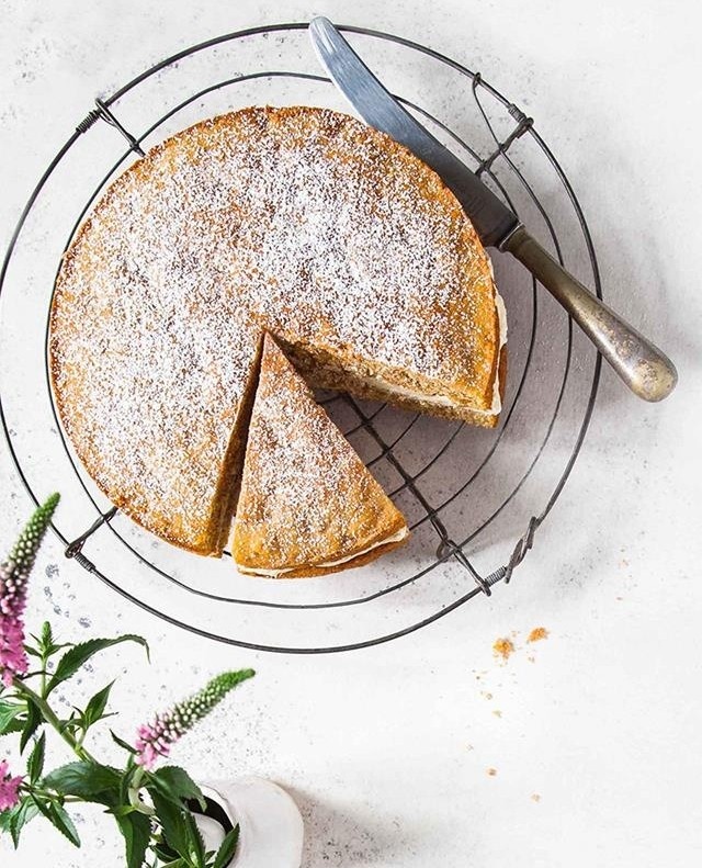 Not only does this light and fluffy ginger and walnut #cake look and taste delicious, it comes with a heart-warming backstory that makes it all the more special.⁠
⁠
Tap the link in our bio for the recipe. ⁠
⁠
Photography & styling @chinasquirrel⁠
⁠
#heirloomrecipe #bakingcakes #foodstyling