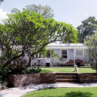 Four years ago, Maryann and Brian Walker had been toying with the idea of a sea change when an old miner's cottage, just minutes from the beach, challenged them to take it on. ⁠
⁠
After extensive renovations, they named the cottage Flora House, after Brian's grandmother "who lived family and a warm house filled with laughter." ⁠
⁠
Tap the link in our profile to step inside. ⁠
⁠
Photography: @brigidarnottphotography⁠
Styling: Jodie Gibbons @belljarinteriors⁠
Words: @justicelyn⁠
⁠
#frangipanitree #coastalcottage #cottagerenovation #recycledbrick #coastalgarden