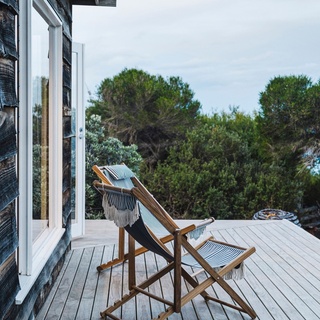 Equally as fabulous for a winter retreat as it is for a summer-long road trip, Tassie is pretty perfect all year round.⁠
⁠
Its gorgeous landscape, foodie pull and charming accommodation options have seen it fly to the top of many a traveller's list in recent years. So, whether you're after a lazy escape, or something a little more adventurous, here are some of the most alluring and relaxing holiday homes, seaside shacks, boutique hotels and eco-friendly retreats to stay in all over the Apple Isle.⁠
⁠
Read more via the link in bio.⁠
⁠
Photography: @marniehawson // @adam.gibson.photo⁠
⁠
#tasmania #boutiqueaccommodation #airbnbs #holidaystays #holidayhomes #tasmaniaaccommodation