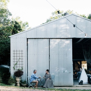 Just like warehouse conversions are common in inner-city suburbs, in the country converting a #shed into a home, or building a new home inspired by a utilitarian outbuilding, is a clever way to revive a timeworn structure and create a home that suits a rural setting.⁠
⁠
Tap the link in our bio for 7 spectacular shed-style homes to inspire your own #renovation or new build. ⁠
⁠
Photography: @marniehawson⁠
⁠
#shedhouse #sheds #countryhome #australianhomes