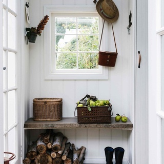 We know you adore a good mudroom/entryway, and the gorgeous one in this 19th-century cottage in Trentham, VIC, lives up to expectation.⁠
⁠
Dubbed by current owners – Sandy and Rob – as 'Acre of Roses', the property is surrounded by a rambling and romantic garden of some 1500 perfumed roses. Pure country perfection.⁠
⁠
Step inside via the link in bio.⁠
⁠
Photography: @marniehawson⁠
Words: @ginimhoff⁠
⁠
#entryway #mudroom #countryhome #countryentryway #gumboots