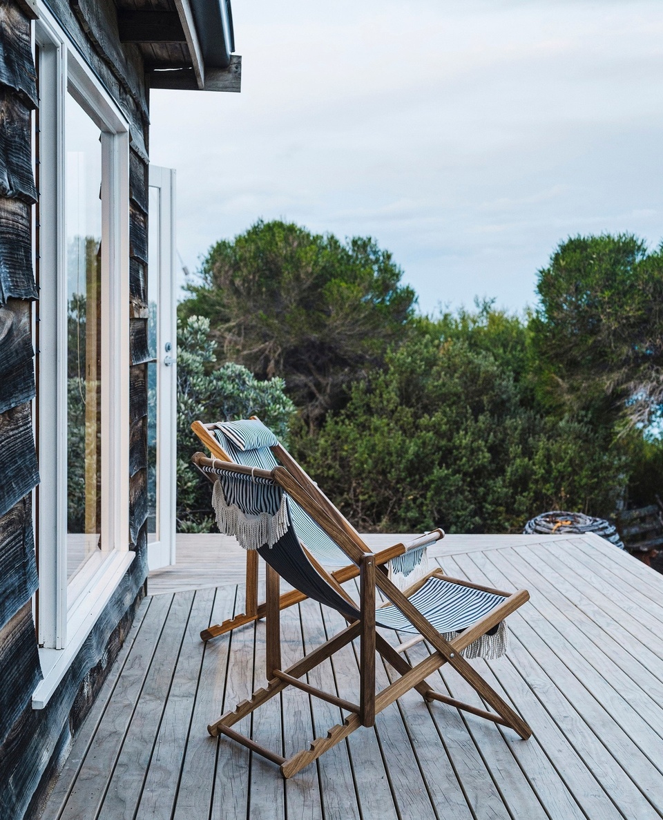 Equally as fabulous for a winter retreat as it is for a summer-long road trip, Tassie is pretty perfect all year round.⁠
⁠
Its gorgeous landscape, foodie pull and charming accommodation options have seen it fly to the top of many a traveller's list in recent years. So, whether you're after a lazy escape, or something a little more adventurous, here are some of the most alluring and relaxing holiday homes, seaside shacks, boutique hotels and eco-friendly retreats to stay in all over the Apple Isle.⁠
⁠
Read more via the link in bio.⁠
⁠
Photography: @marniehawson // @adam.gibson.photo⁠
⁠
#tasmania #boutiqueaccommodation #airbnbs #holidaystays #holidayhomes #tasmaniaaccommodation