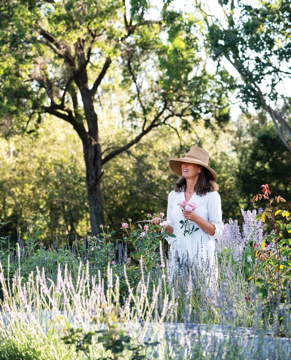 Spring has sprung, and in the whimsical and rambling garden of Mickey Robertson, it must be a glorious time of year.