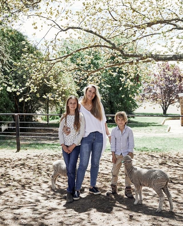 When Jane Cay purchased a small clothing store in #Cooma 14 years ago and renamed it Birdsnest (@birdsnestonline), little did she know her fledgling business of five people would grow into a team of 140.⁠
⁠
"The #regional aspect of our business has almost been more of a pro than it has been a barrier to our growth. The regional word of mouth is so incredibly strong, and that's certainly how our business grew at the beginning."⁠
⁠
In response to the #bushfire crisis, Jane is giving back to regional communities by donating $10,000 to the @nswrsf as well as providing women who have lost their homes with vouchers to her store. Find out more via the link in our bio.⁠
⁠
Photo: @nicgossage⁠
⁠
#countryaustralia #buyfromthebush 