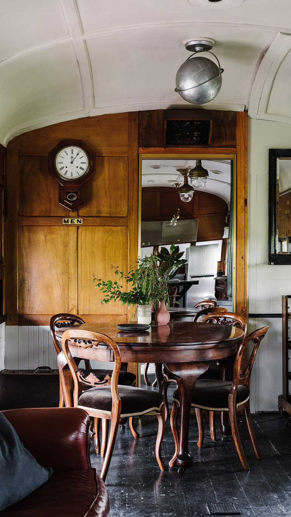 Steam trains may be a romantic memory of the past, but one couple has given an old carriage new life. Location in regional Victoria, ‘Steam’ is the ultimate unique stay.

Tap the link in bio for the full tour and story.

#uniquestays #uniqueairbnb #convertedtrain #holidayaccommodation